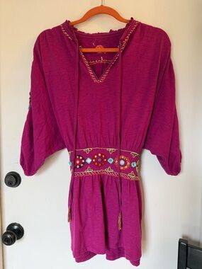 Double D Ranch Magenta Embroidered Beaded Tie Tunic Top medium